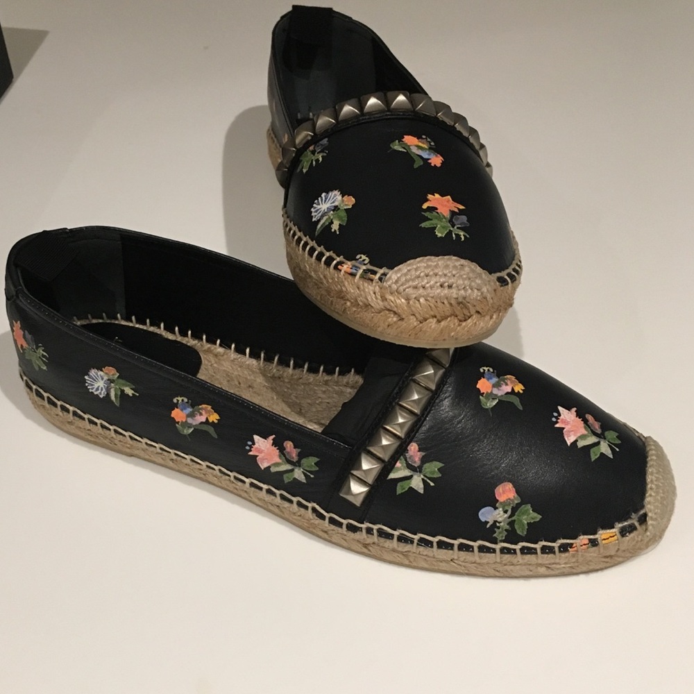 SAINT LAURENT Espadrilles